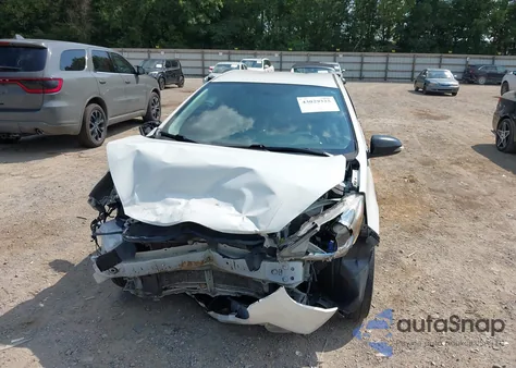 2015 Toyota Prius C One z USA, uszkodzony, nr VIN JTDKDTB36F1096760